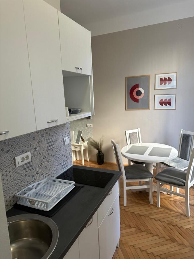Nice 5 Apartments 사라예보 외부 사진